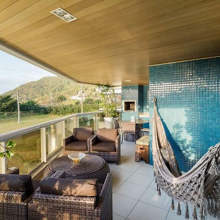 Apartamento Com 4 Suites Pe Na Areia Florianopolis Exterior photo
